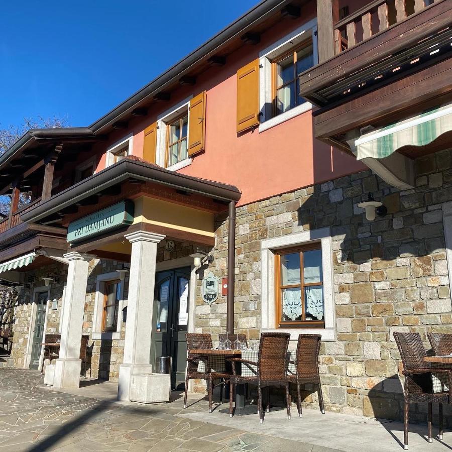 Domacija Pri Damjanu Hotel โคซินา ภายนอก รูปภาพ